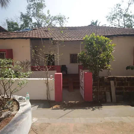 Sadaphuli - Traditional House In Arpora, North Goa
